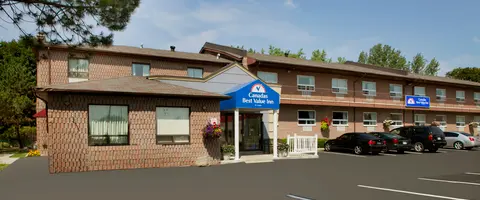 Canadas Best Value Desert Inn & Suites Cache Creek