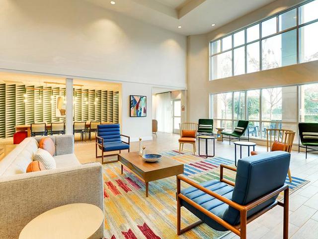 Sonesta Select San Francisco Airport Oyster Point Waterfront Image