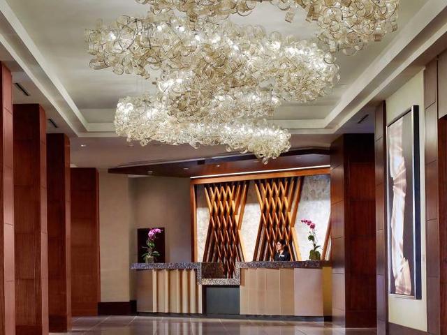 The Royal Sonesta Houston Galleria Image